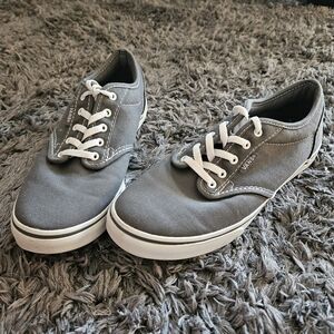 Vans Classic Low Top Sneakers - Gray Canvas